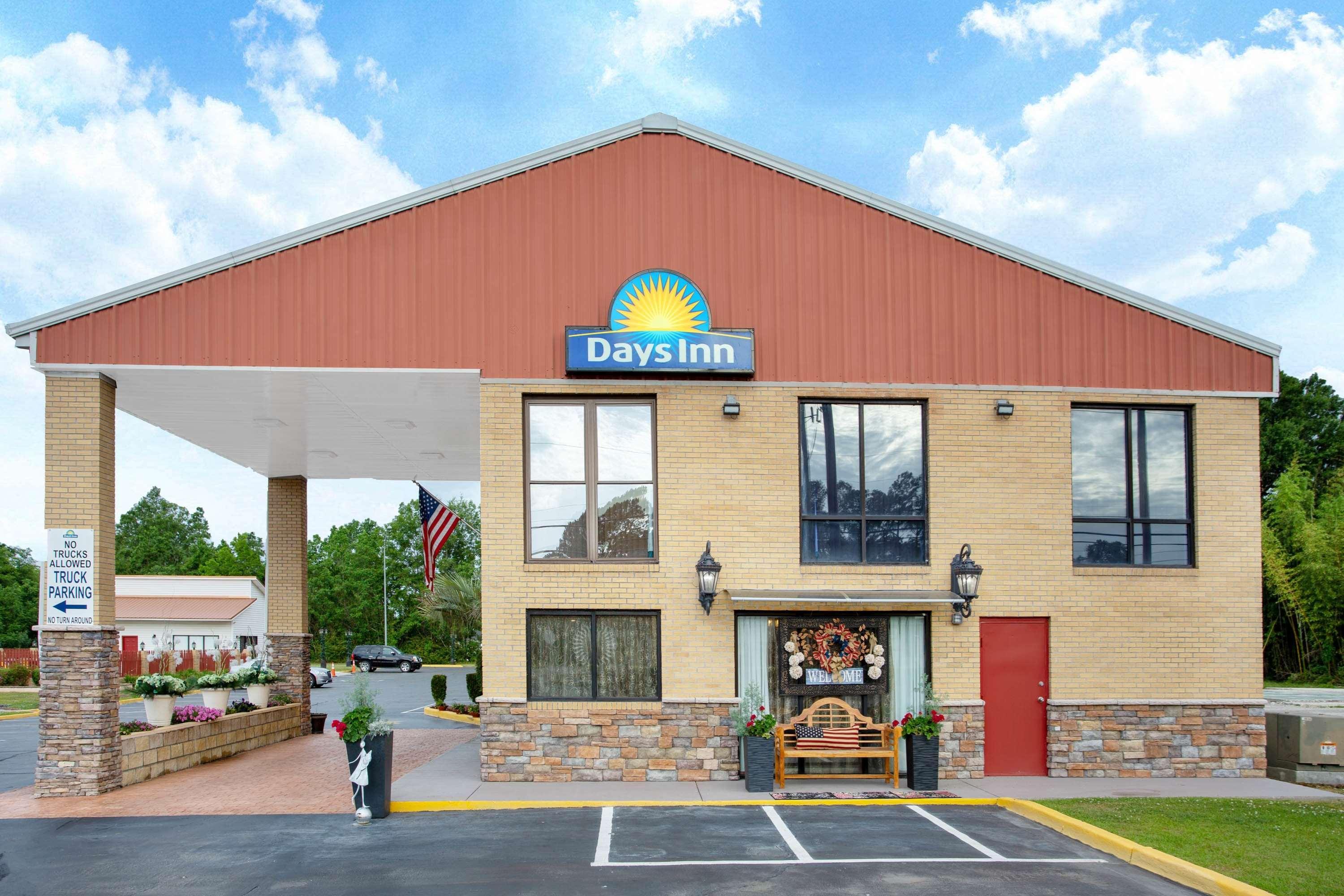 Days Inn By Wyndham Лейк Сити Екстериор снимка